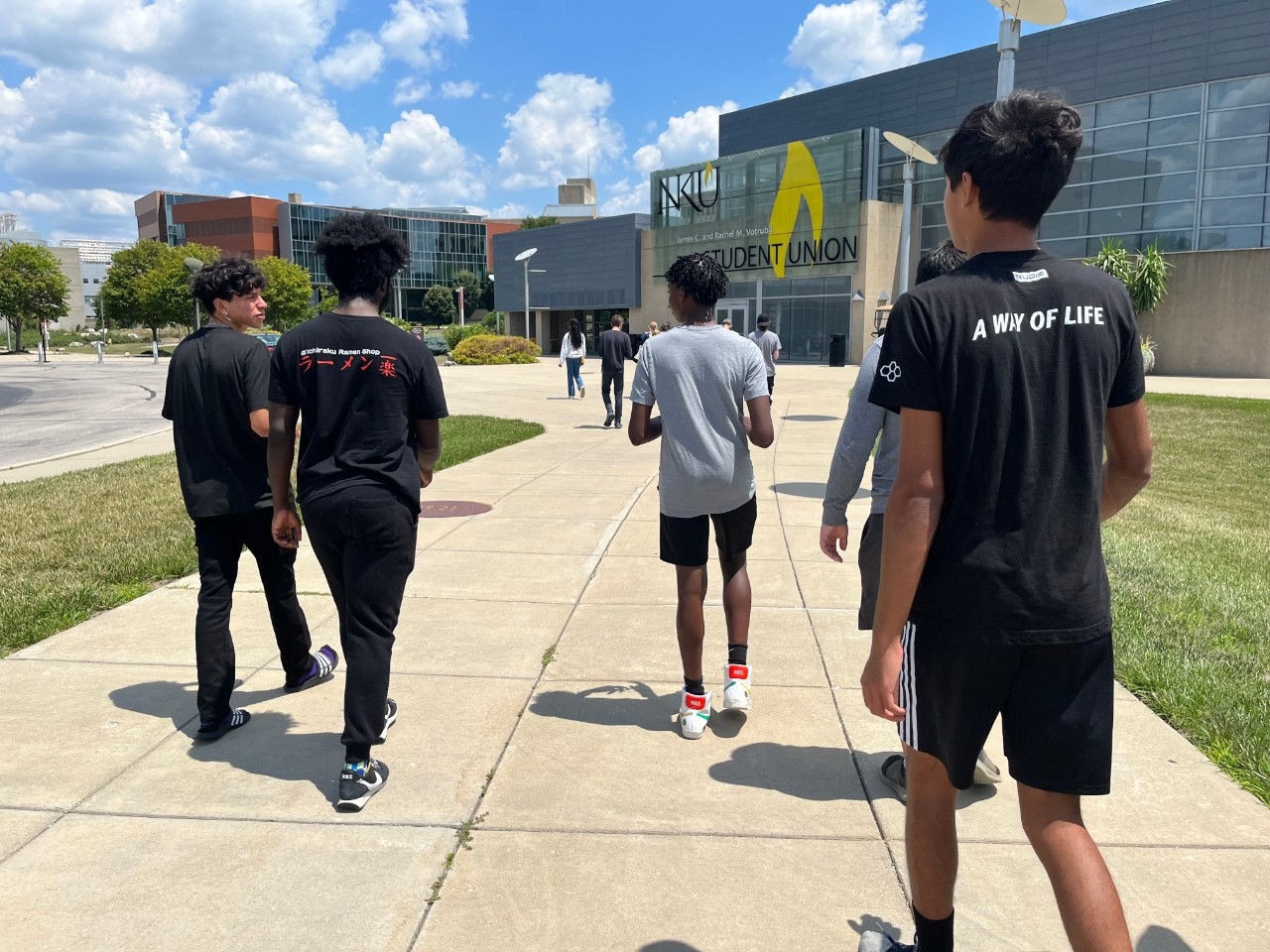 High school students exploring Northern Kentucky University's campus.