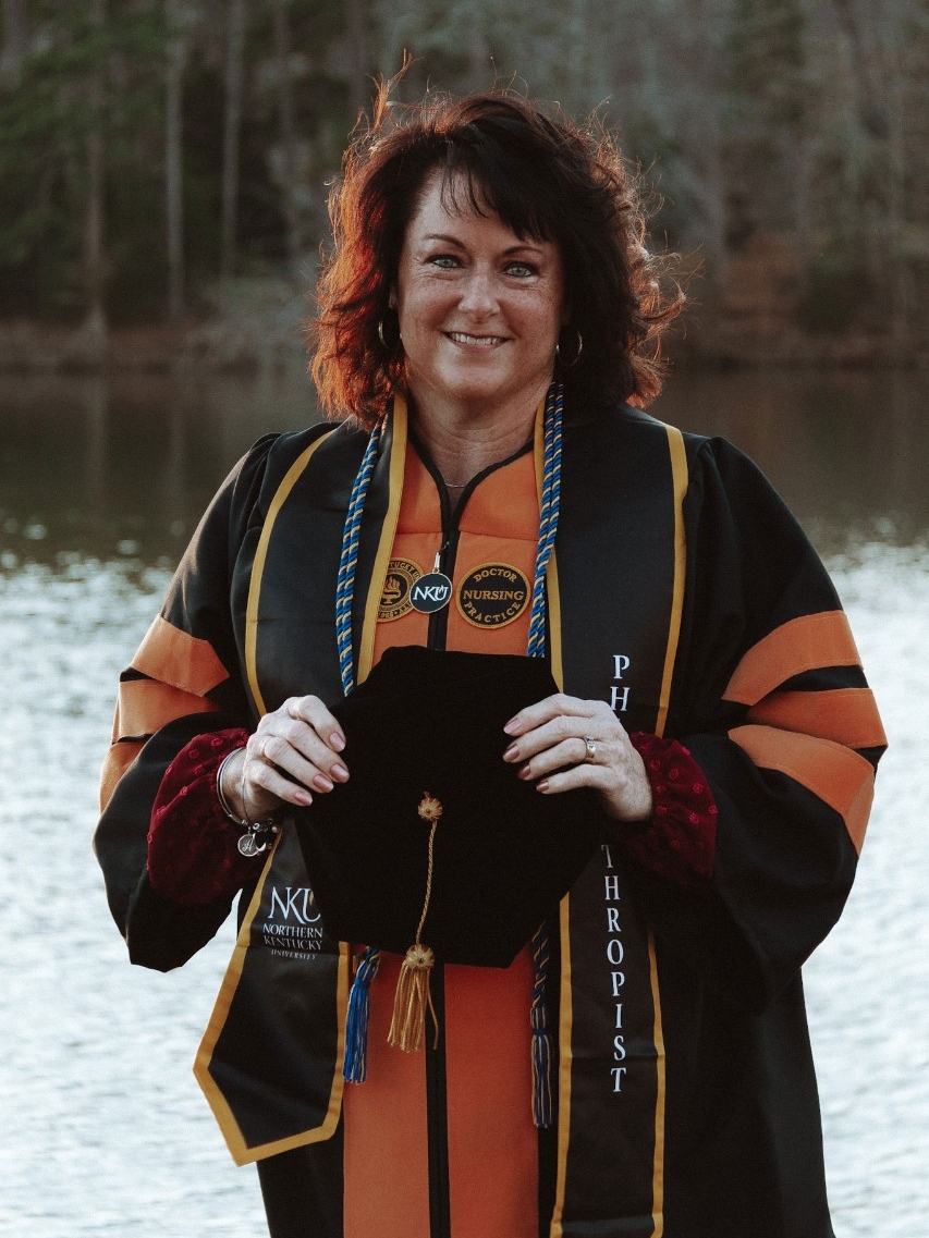 Becky Anderson headshot